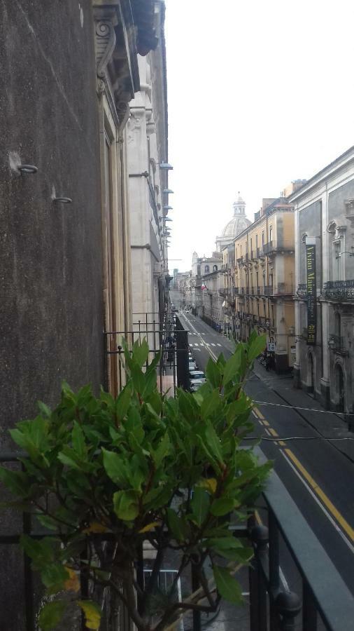 Bed, Book & Breakfast Landolina Acomodação com café da manhã Catânia Exterior foto